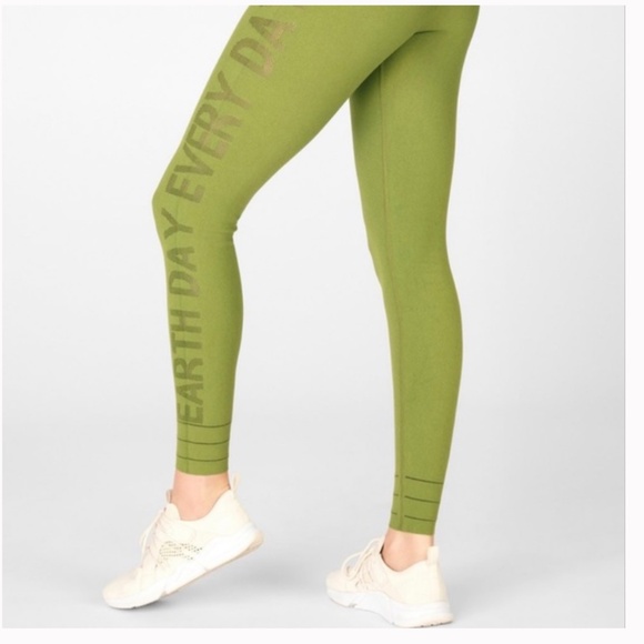 FABLETICS High-Waisted SculptKnit Earth Legging Size Small - Picture 4 of 16